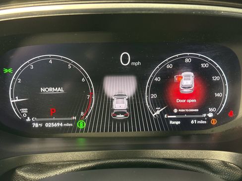 Certified 2024 Acura MDX w/ Technology Package AWD/4WD image 18