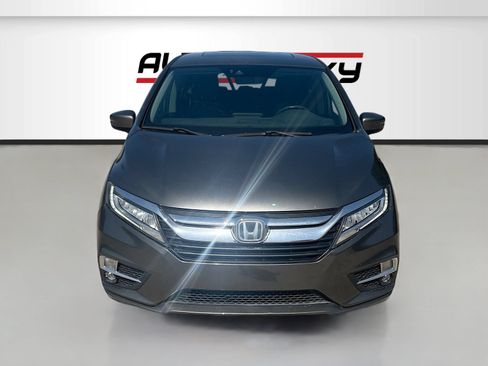 Used 2020 Honda Odyssey Elite image 2