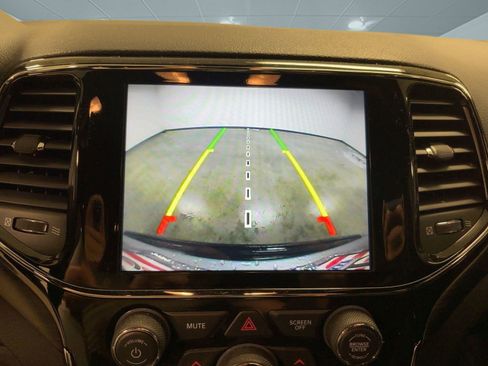 Used 2021 Jeep Grand Cherokee Laredo X image 26