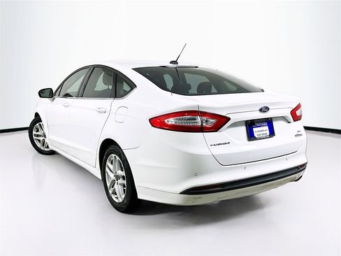 Used 2014 Ford Fusion SE image 6