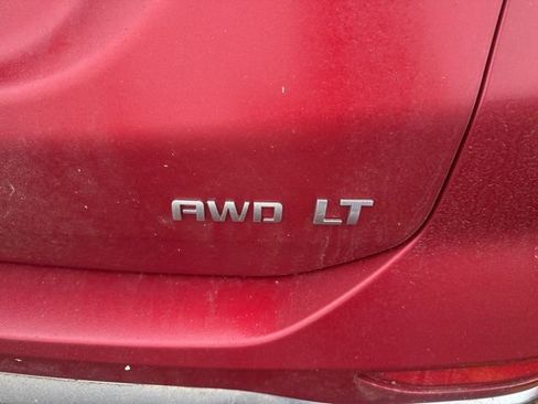 Used 2019 Chevrolet Equinox LT image 1