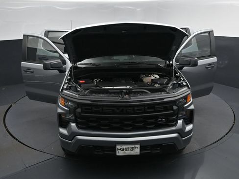 Used 2025 Chevrolet Silverado 1500 Custom w/ LPO, Dark Essentials Package RWD image 33