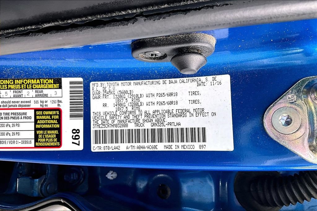 Used 2017 Toyota Tacoma Limited RWD image 36