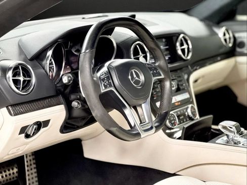 Used 2013 Mercedes-Benz SL 63 AMG image 25