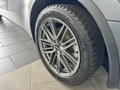 Used 2020 Tesla Model Y Long Range image 38