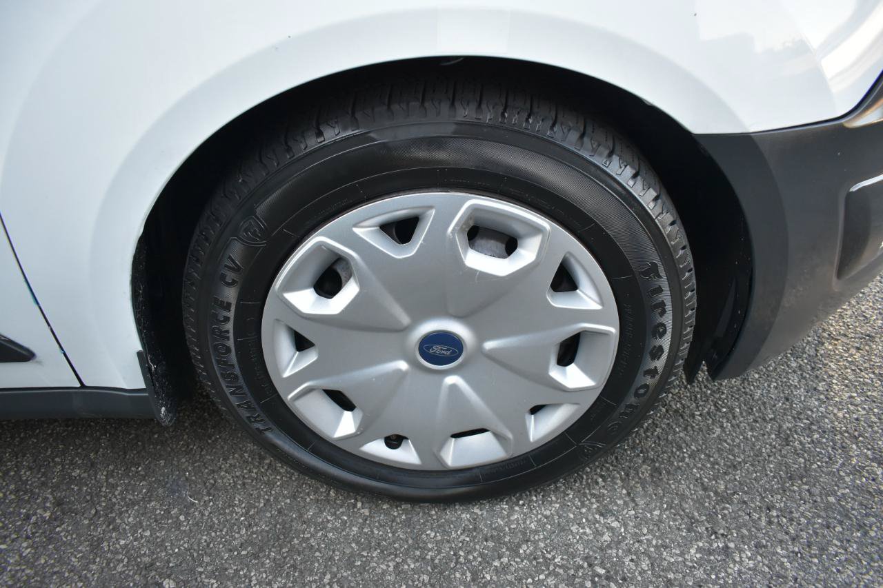 Used 2016 Ford Transit Connect XL FWD image 40