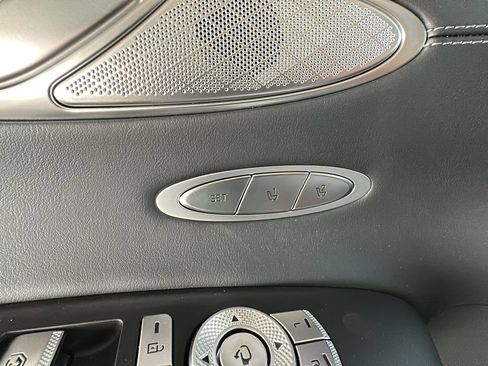 New 2026 Genesis GV70 2.5T Select AWD/4WD image 13