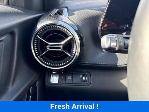 Used 2026 Chevrolet Equinox LT FWD image 9