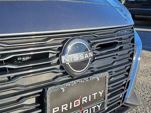 Used 2024 Nissan Altima 2.5 SV image 24