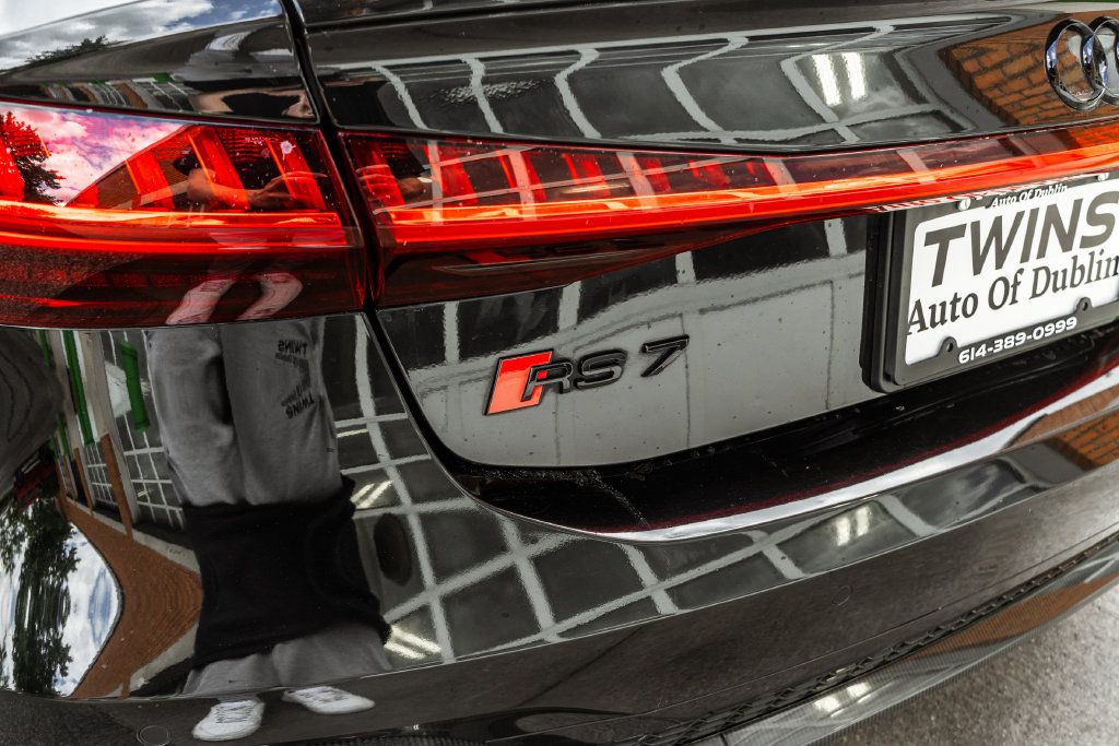 Used 2021 Audi RS 7 Sportback AWD/4WD image 38