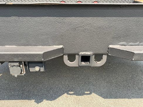 Used 2016 Ford F550 4x4 Crew Cab Super Duty w/ Power Equipment Group image 64