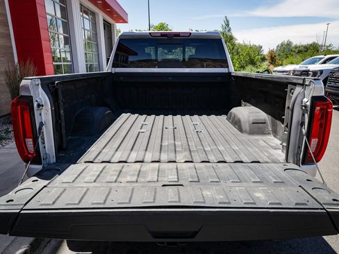 Used 2023 GMC Sierra 2500 Denali w/ Denali Ultimate Package AWD/4WD image 5