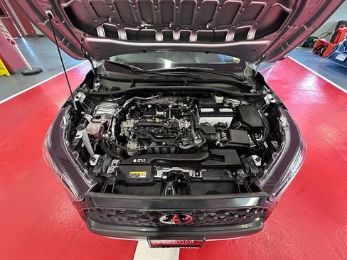 Certified 2023 Toyota Corolla Cross LE image 9