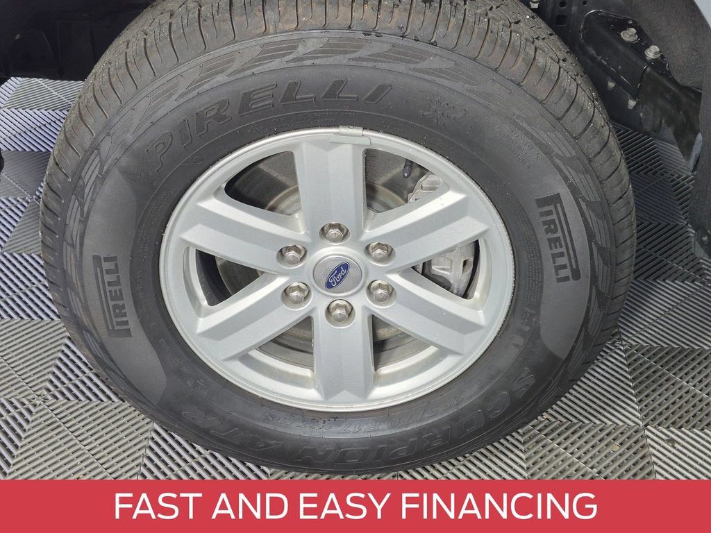 Used 2025 Ford F150 XL w/ Equipment Group 103A High AWD/4WD image 8