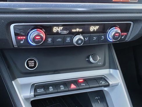 Used 2024 Audi Q3 2.0T Premium image 21