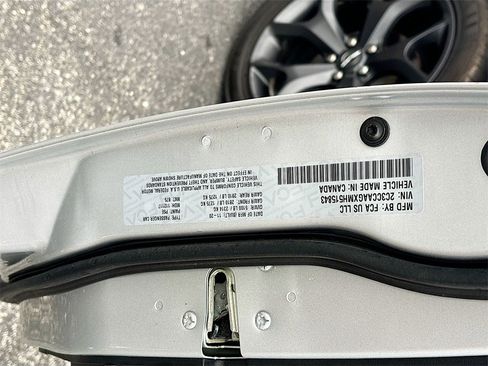 Used 2021 Chrysler 300 Touring w/ Sport Appearance Package image 31