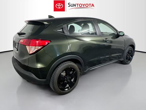 Used 2016 Honda HR-V LX image 4
