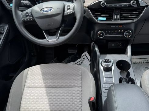 Used 2020 Ford Escape SE FWD image 15