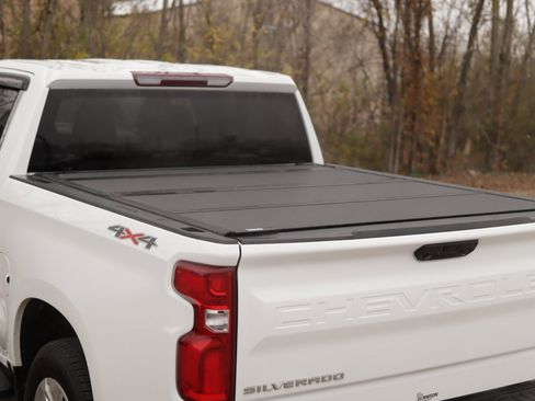 Used 2024 Chevrolet Silverado 1500 LTZ image 30