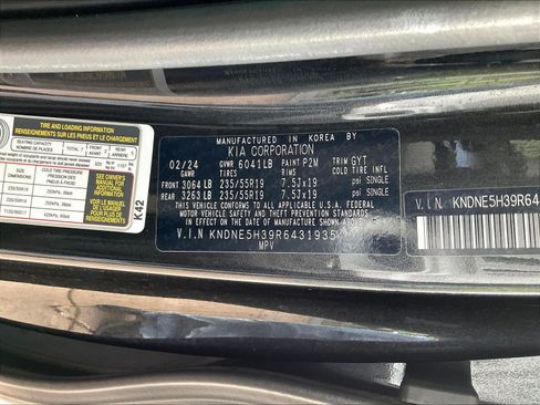 Used 2024 Kia Carnival SX Prestige FWD image 19