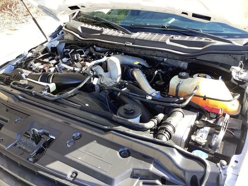 Used 2022 Ford F250 XL w/ Power Equipment Group image 15