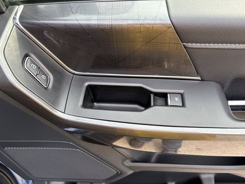 Used 2022 Ford F150 XLT w/ Equipment Group 302A High image 30