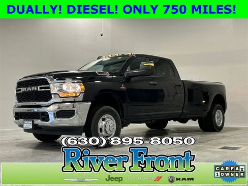 Used 2024 RAM 3500 Tradesman w/ Chrome Appearance Group image 1