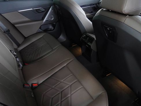 Certified 2025 BMW 550e xDrive w/ Executive Package AWD/4WD image 35