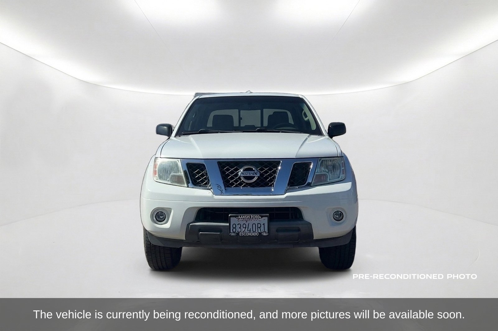 Used 2016 Nissan Frontier SV RWD image 2