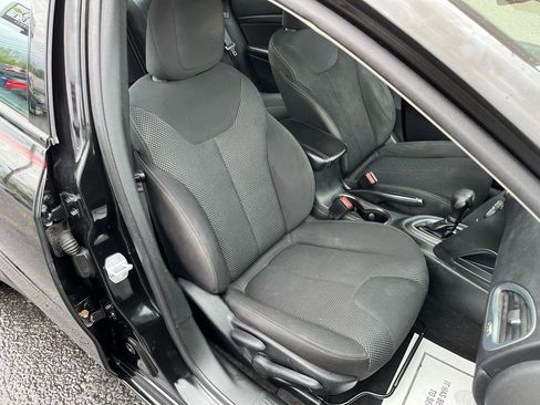 Used 2016 Dodge Dart SXT FWD image 25