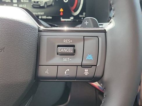 New 2026 Nissan Pathfinder SL AWD/4WD image 33
