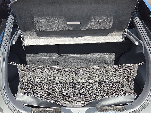 Used 2026 Toyota C-HR AWD/4WD image 9