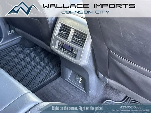 Used 2018 Volkswagen Atlas SE image 42