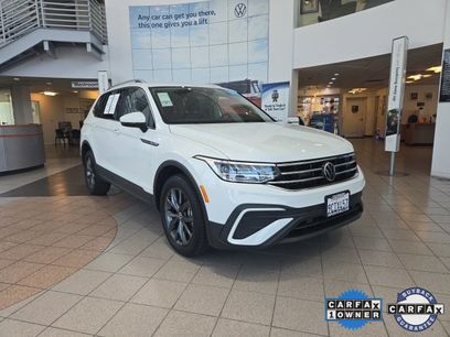 Certified 2022 Volkswagen Tiguan SE