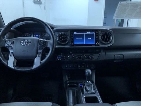 Certified 2023 Toyota Tacoma TRD Sport image 12