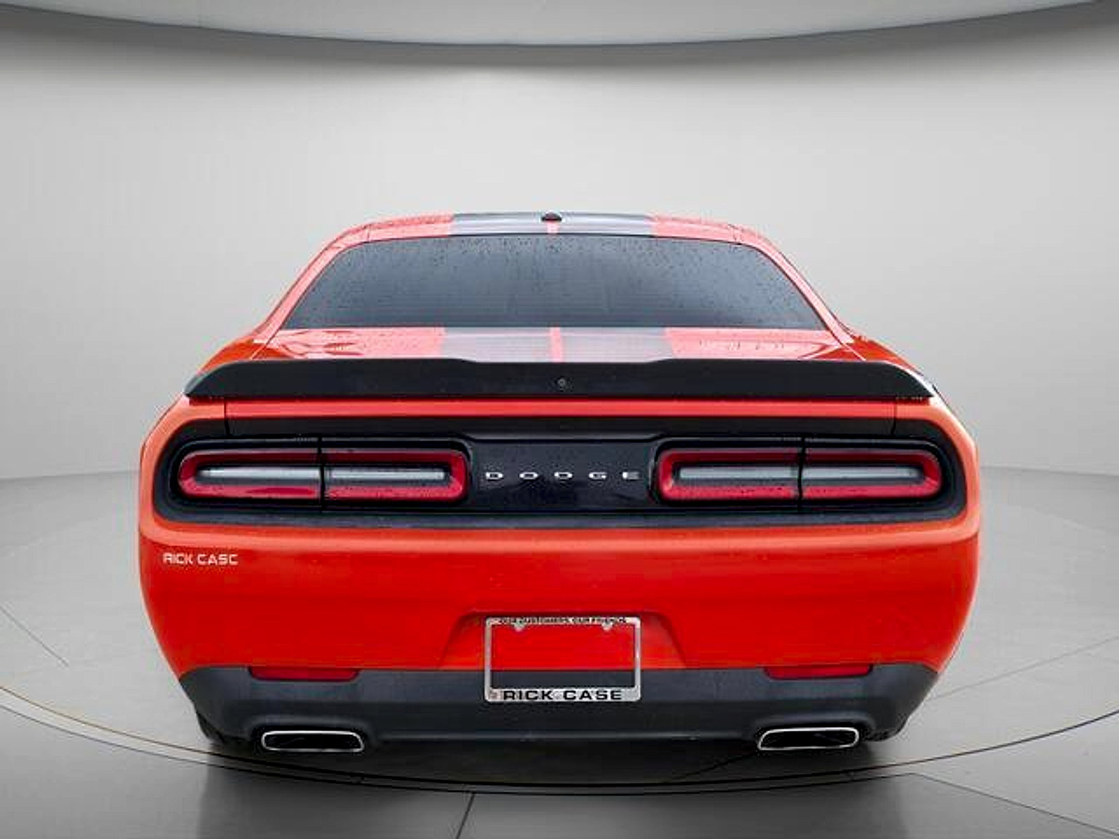 Used 2016 Dodge Challenger R/T w/ Blacktop Package RWD image 6