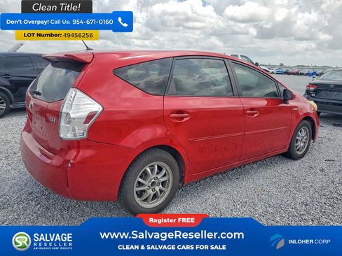 Used 2013 Toyota Prius V Two FWD image 4
