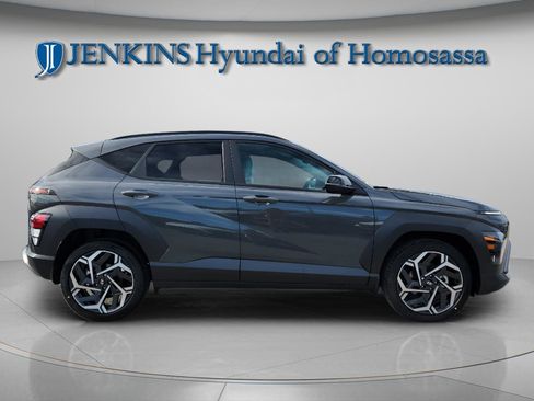 New 2026 Hyundai Kona SEL Premium image 5