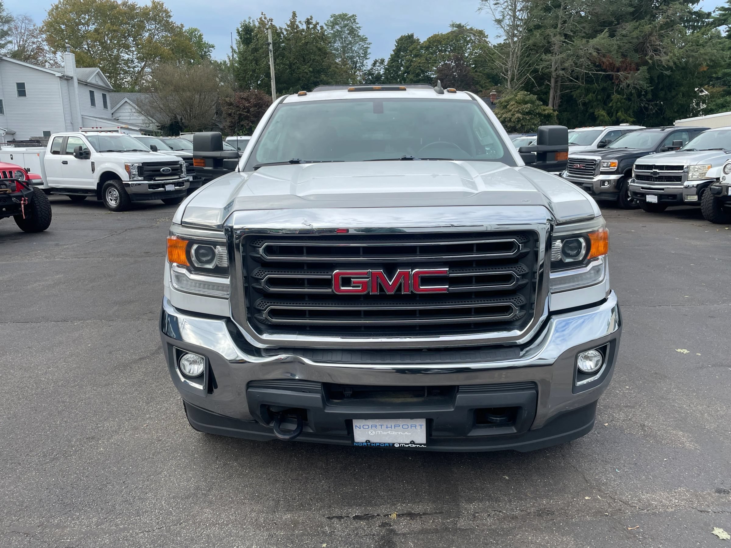 Used 2016 GMC Sierra 2500 SLE w/ SLE Fleet Preferred Package AWD/4WD image 8