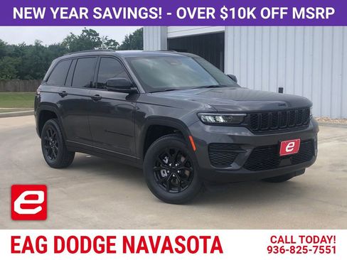 New 2025 Jeep Grand Cherokee Altitude image 1