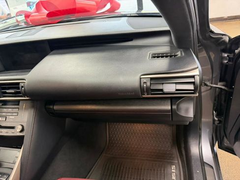 Used 2020 Lexus IS 350 F Sport image 34