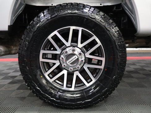 Used 2018 Ford F250 Lariat w/ Lariat Value Package AWD/4WD image 87