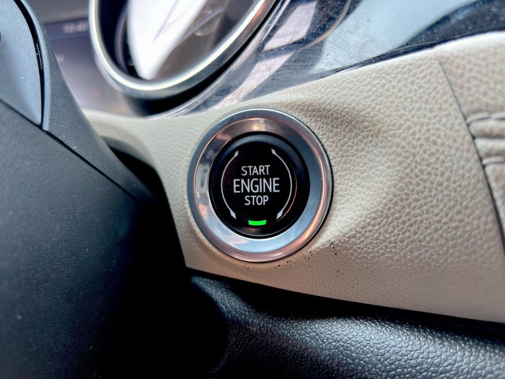 Used 2023 Buick Encore GX Preferred w/ Cold Weather Comfort Package AWD/4WD image 15