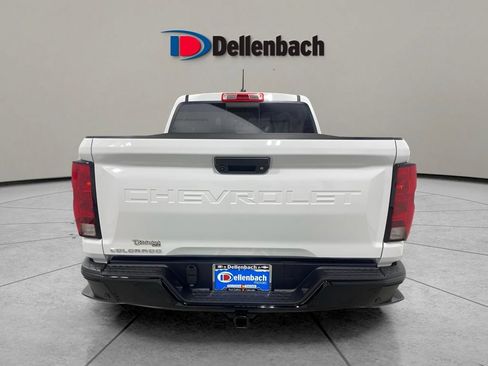 Used 2024 Chevrolet Colorado Trail Boss w/ Technology Package AWD/4WD image 6