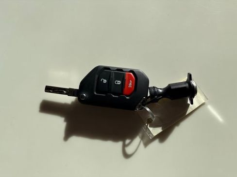 New 2026 Jeep Wrangler Rubicon w/ Xtreme 35 Tire Package image 30