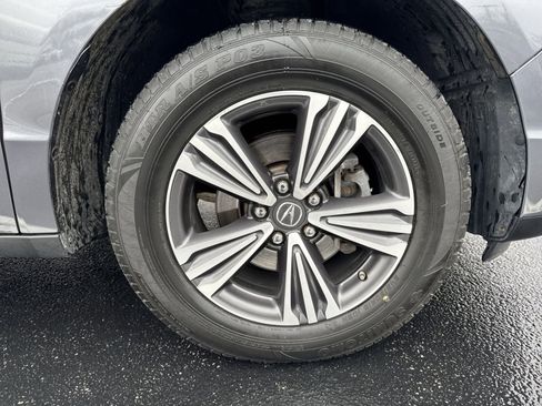 Used 2017 Acura MDX SH-AWD image 2