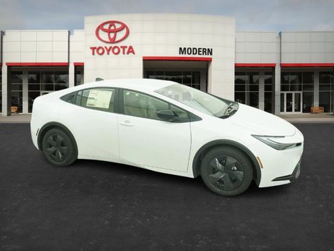 New 2026 Toyota Prius LE image 27