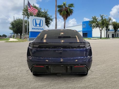 Used 2024 Porsche Macan Turbo Electric AWD/4WD image 5