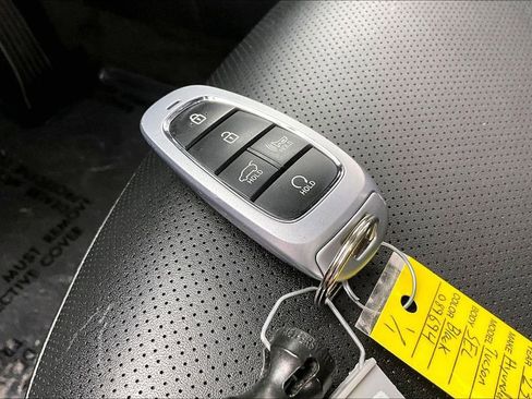 Used 2023 Hyundai Tucson SEL AWD/4WD image 11