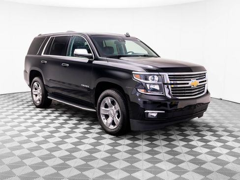 Used 2019 Chevrolet Tahoe Premier AWD/4WD image 7